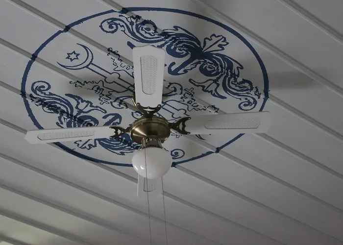 埃斯基塔斯酒店 Çeşme